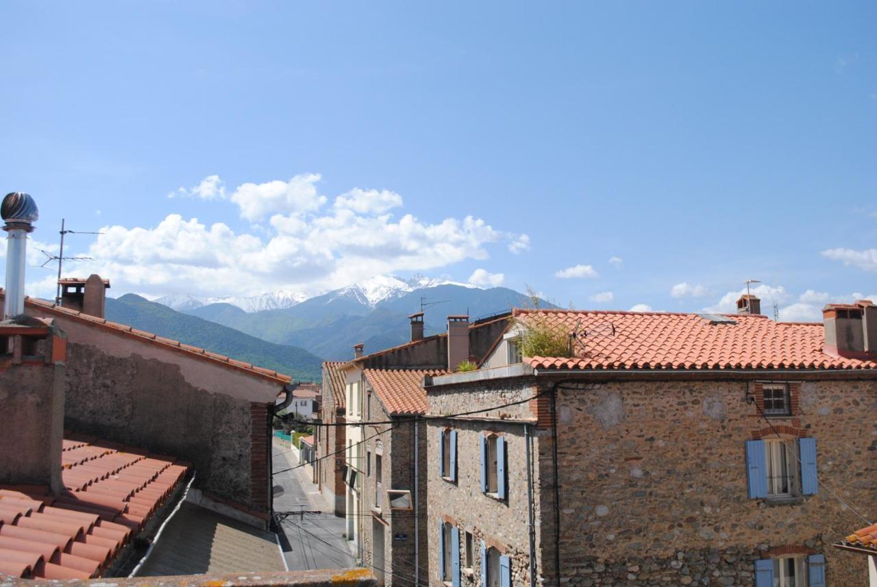 Agreable Maison De Village Avec Terrasse Vinca المظهر الخارجي الصورة